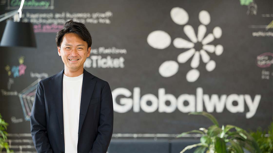 代表取締役社長兼CEO　小山 義一